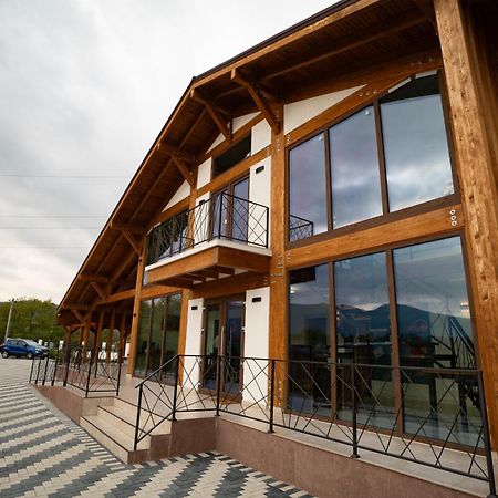 Pensiunea Subcarpati Călimăneşti Exterior foto
